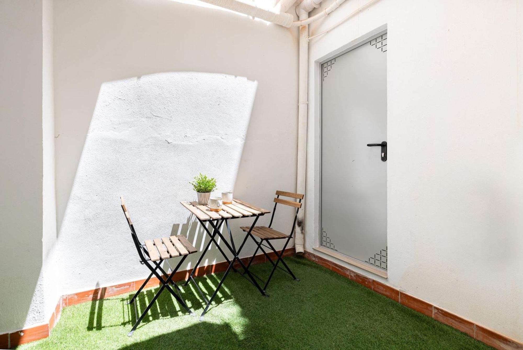 Cozy Apartment In The Heart Of Málaga Buitenkant foto