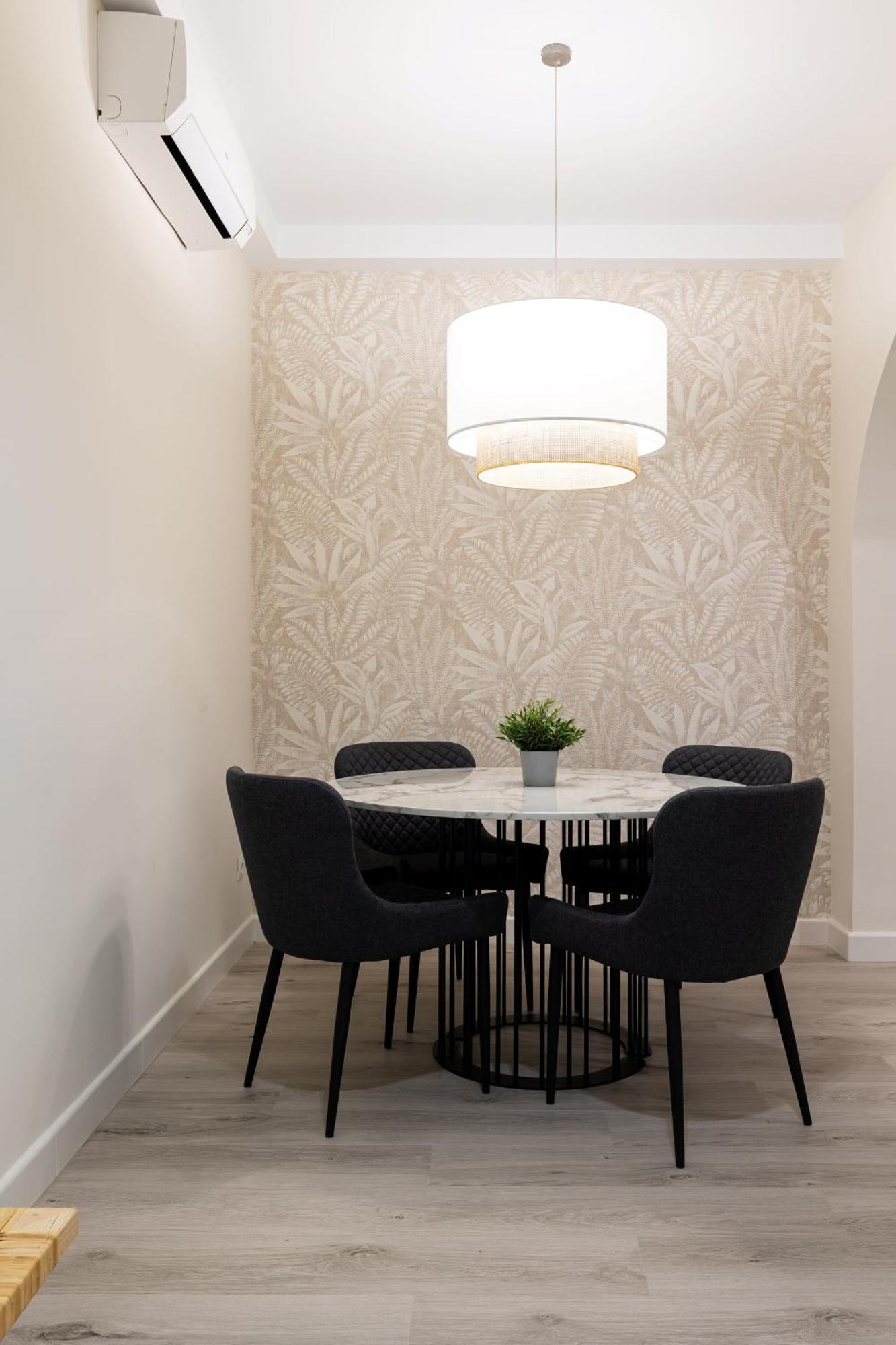 Cozy Apartment In The Heart Of Málaga Buitenkant foto