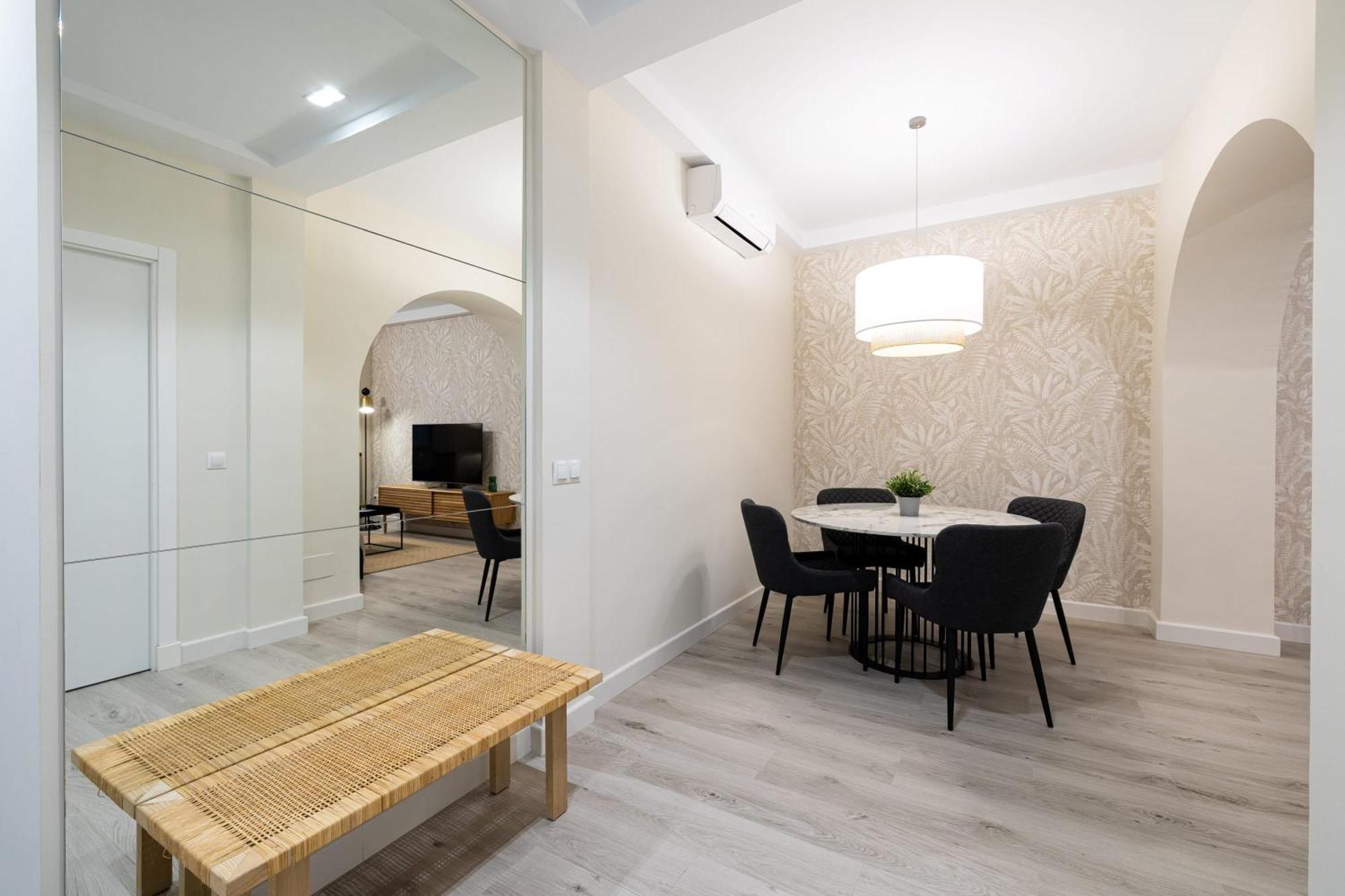 Cozy Apartment In The Heart Of Málaga Buitenkant foto